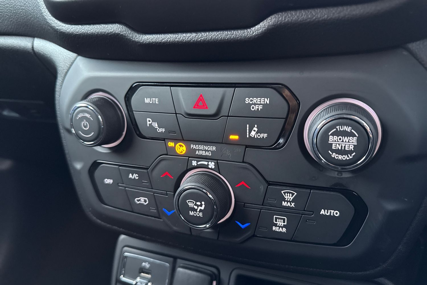 Used Jeep Renegade 2021 for sale - 77093534: Photo 51