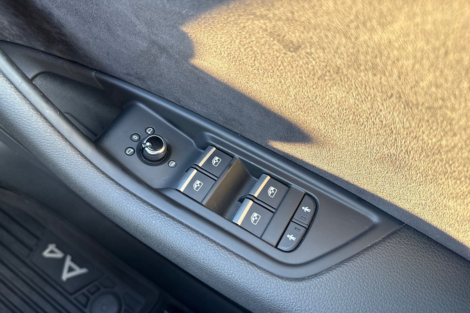 Used Audi A4 2016 for sale - 77758449: Photo 44