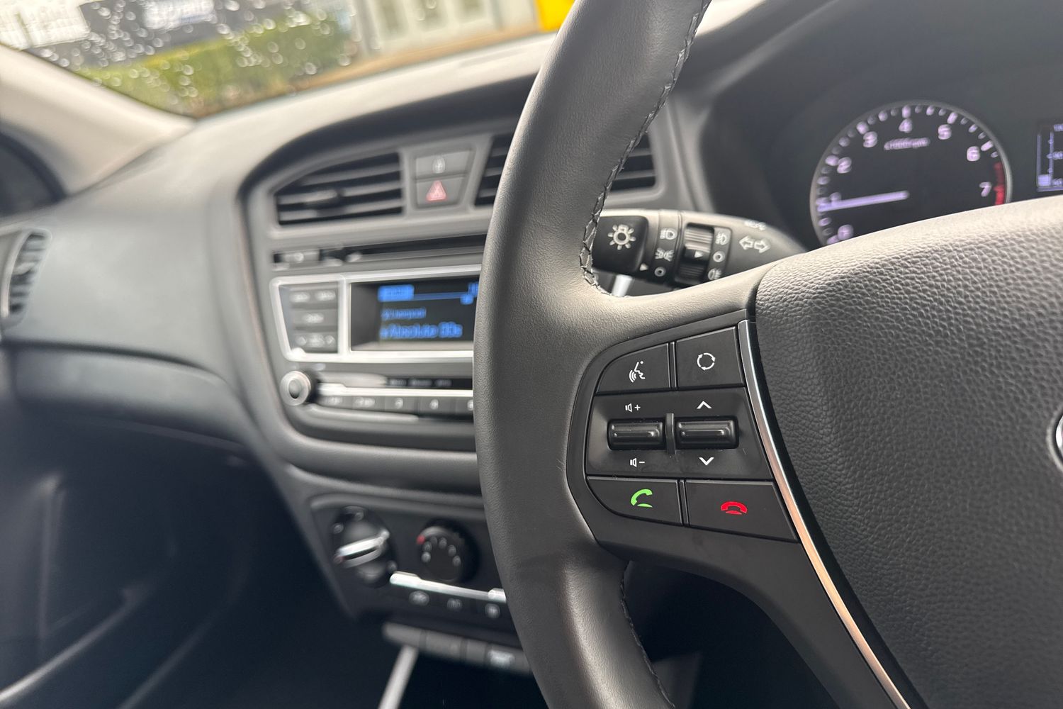 Used Hyundai i20 2017 for sale - 77417759: Photo 34