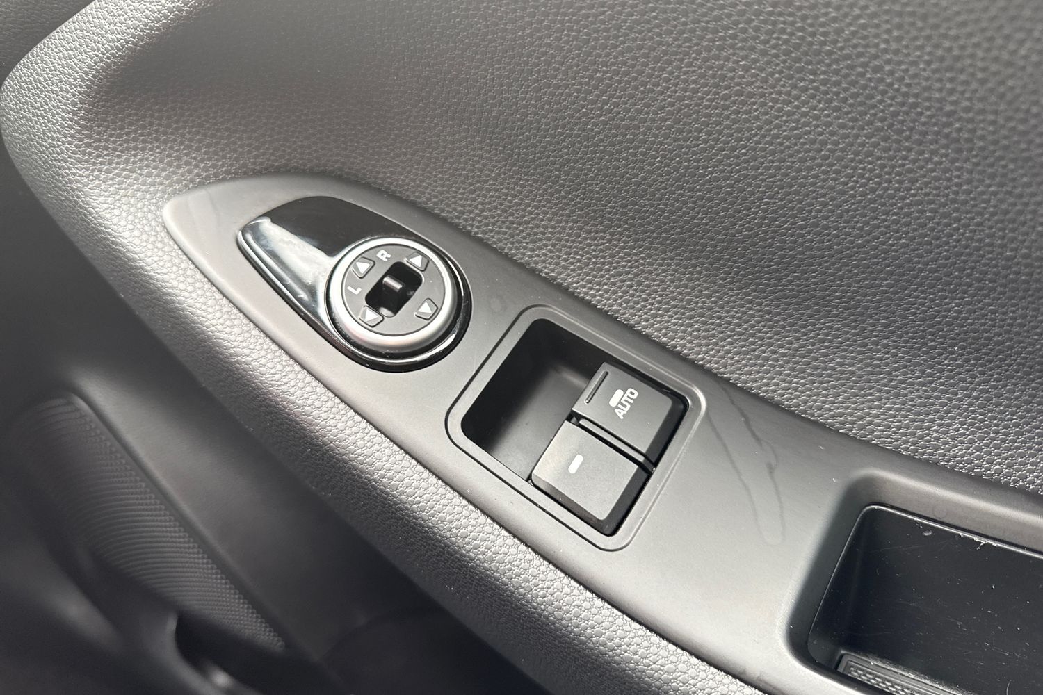 Used Hyundai i20 2017 for sale - 77417759: Photo 36