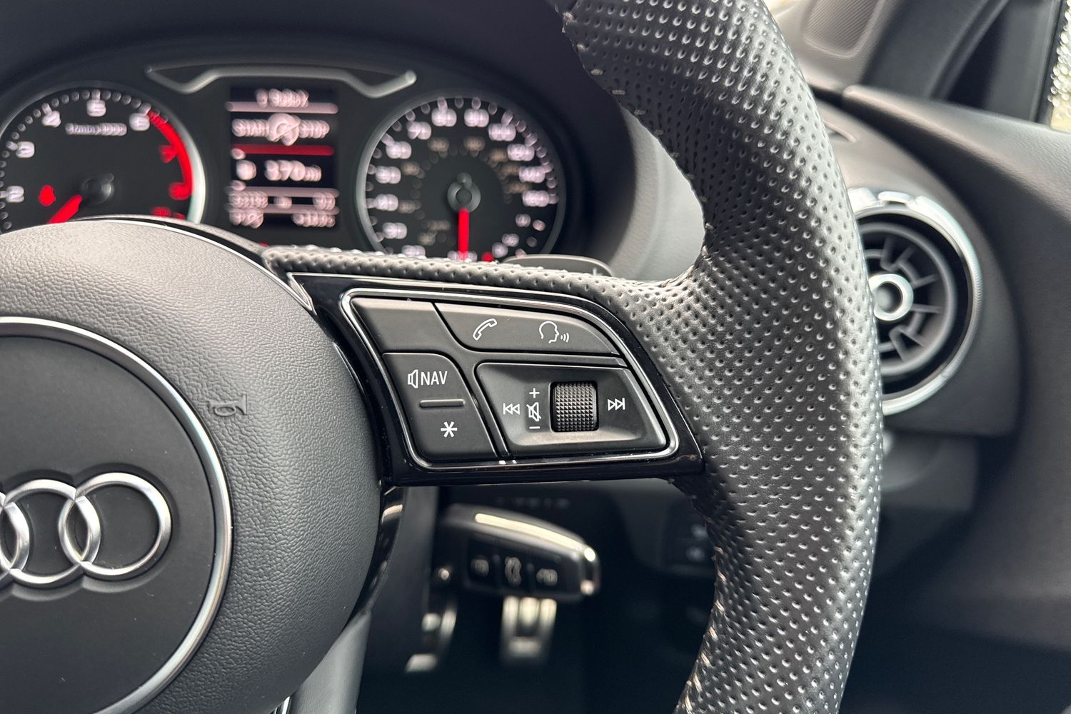 Used Audi A3 2019 for sale - 76320335: Photo 41