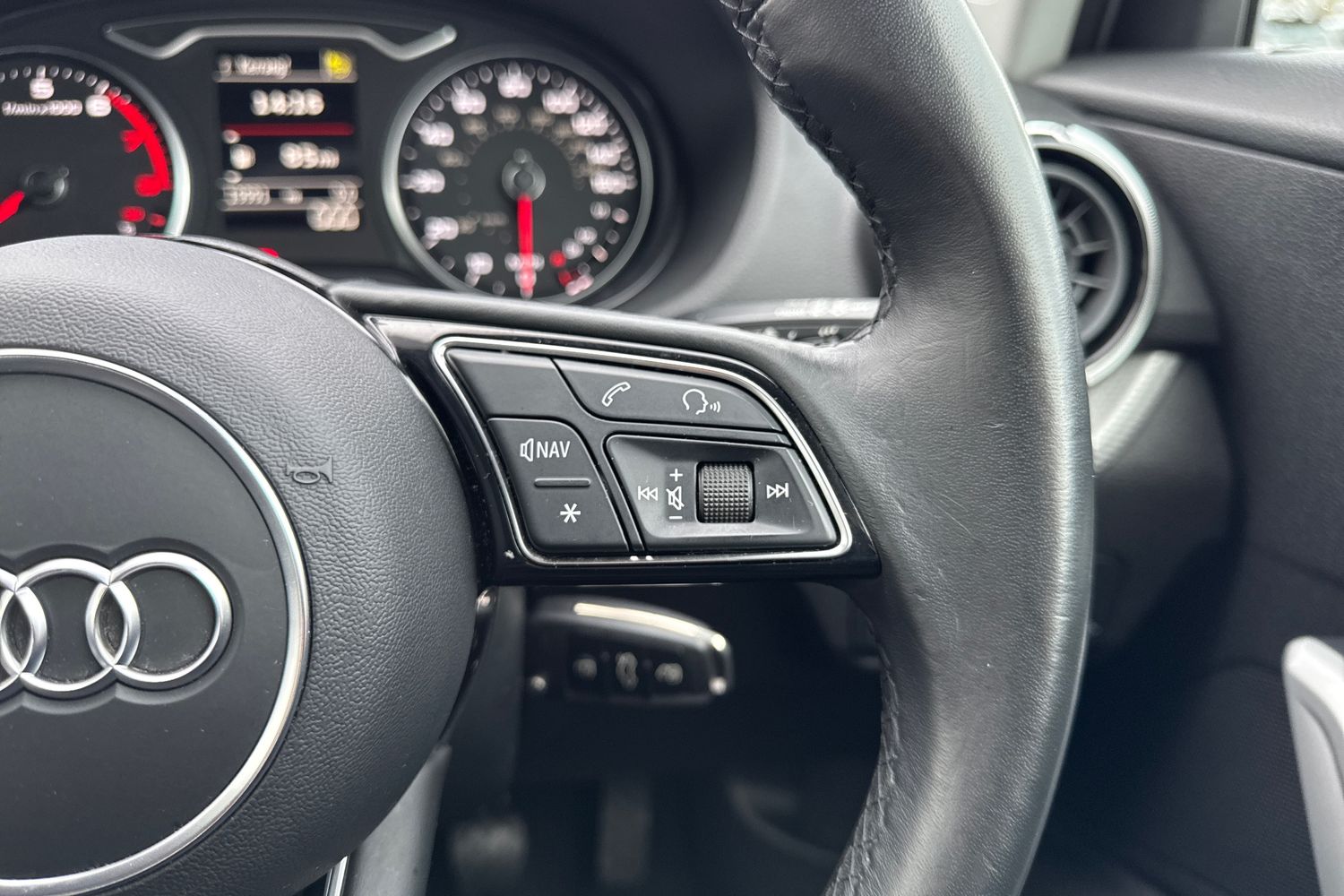 Used Audi Q2 2022 for sale - 77308757: Photo 40