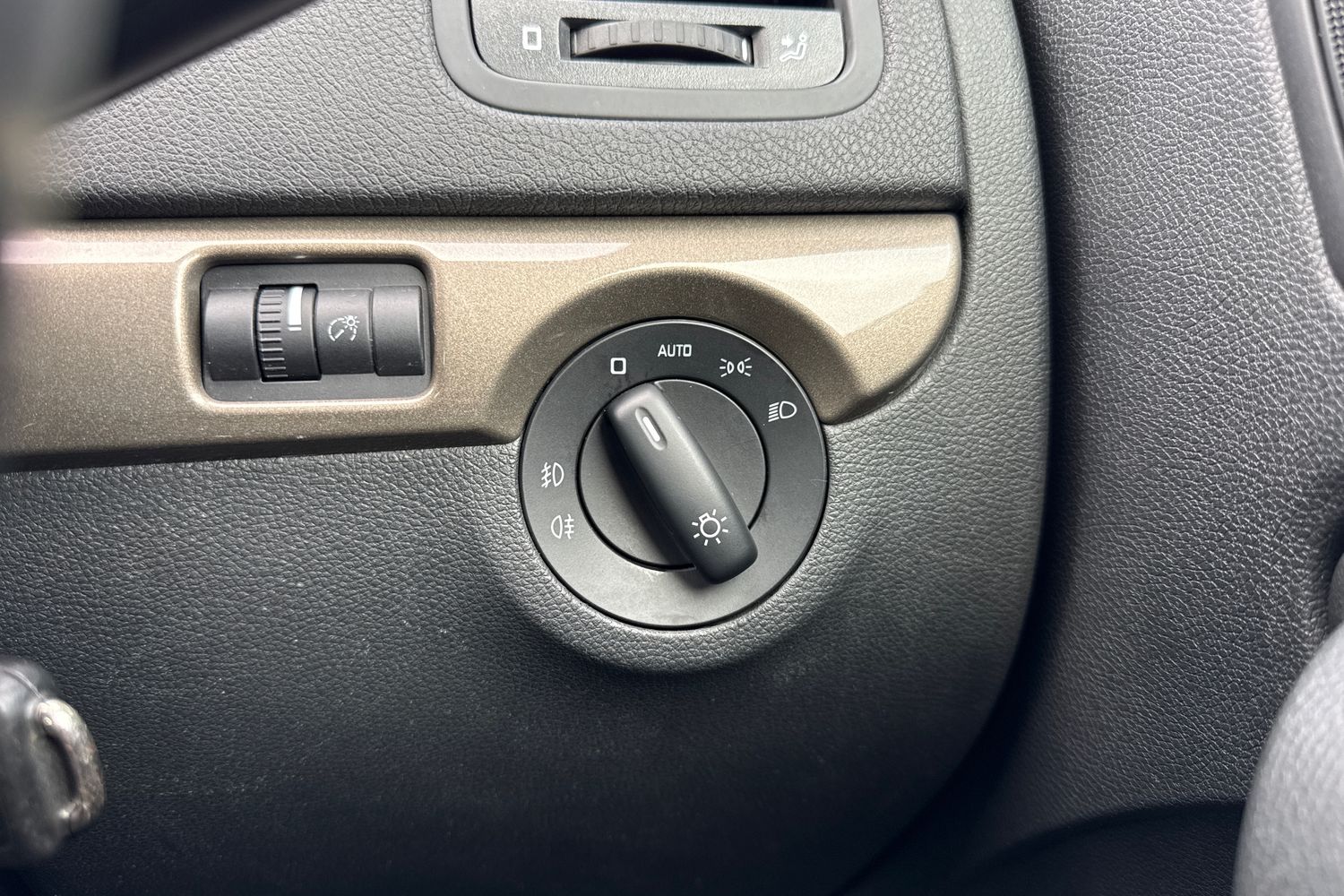 Used Skoda Yeti 2017 for sale - 76569594: Photo 43