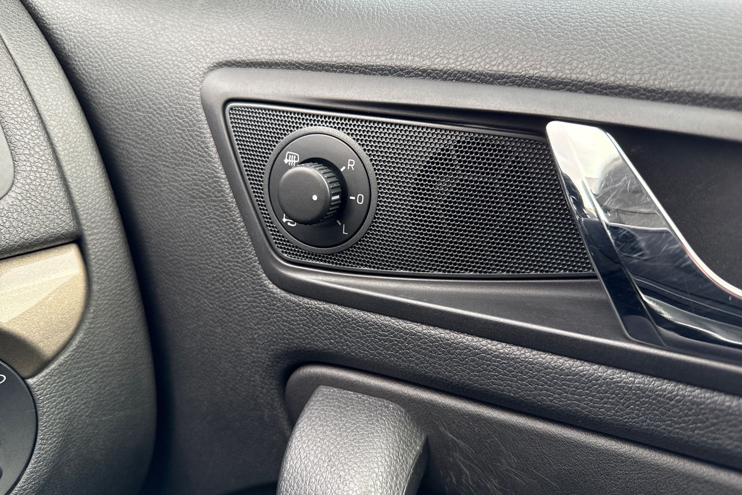 Used Skoda Yeti 2017 for sale - 76569594: Photo 44