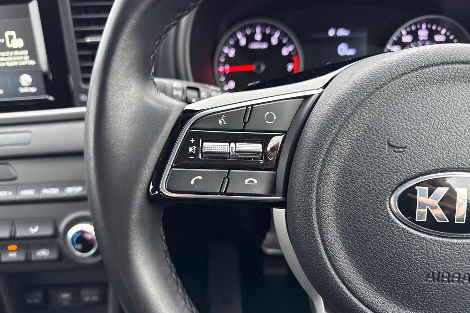 Used Kia Sportage 2018 for sale - 77187503: Photo 38