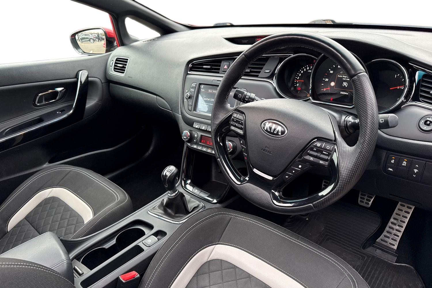 Used Kia Pro Ceed 2018 for sale - 77593601: Photo 14