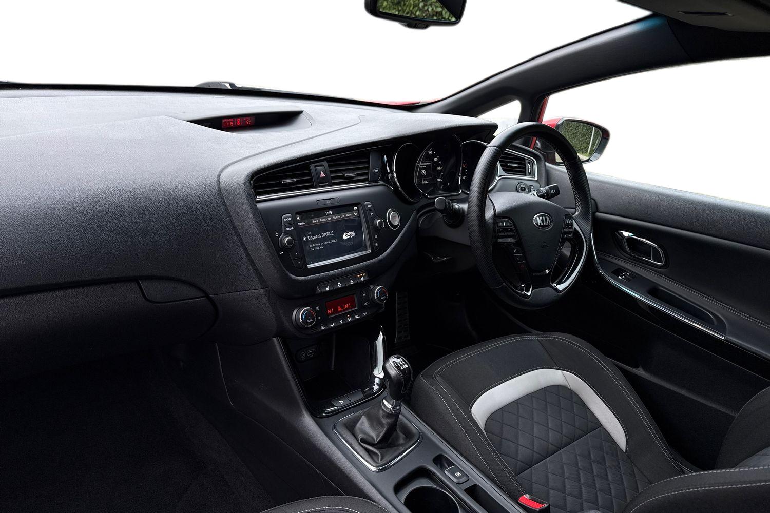 Used Kia Pro Ceed 2018 for sale - 77593601: Photo 15