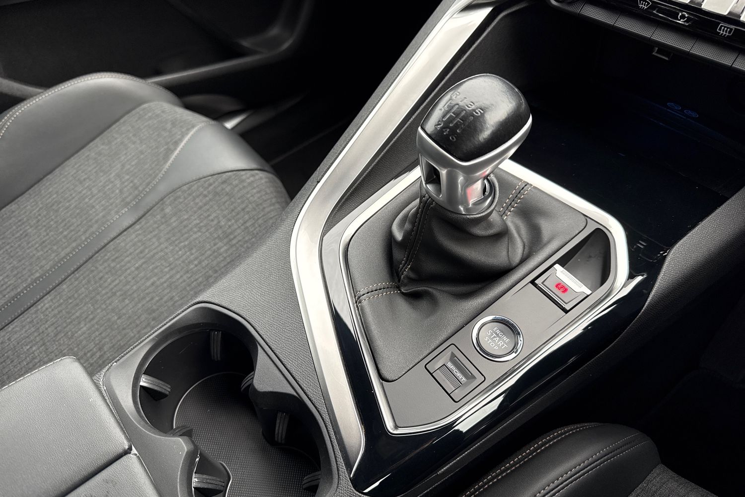 Used Peugeot 3008 2019 for sale - 77220055: Photo 23