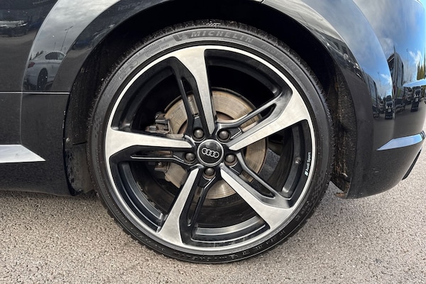 Used Audi TTS 2018 for sale - 76182184: Photo 12