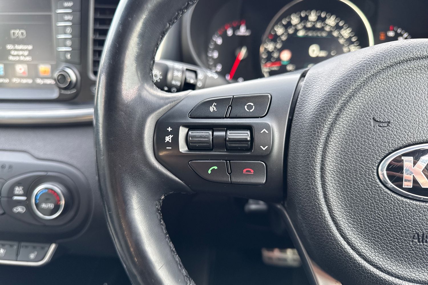 Used Kia Sorento 2016 for sale - 77348319: Photo 45