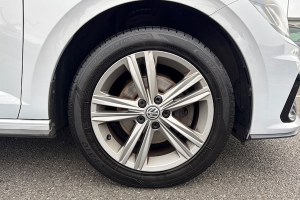 Used Volkswagen Polo 2019 for sale - 76220144: Photo 10