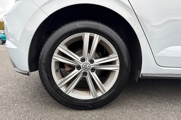 Used Volkswagen Polo 2019 for sale - 76220144: Photo 11