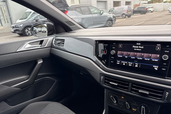 Used Volkswagen Polo 2019 for sale - 76220144: Photo 17