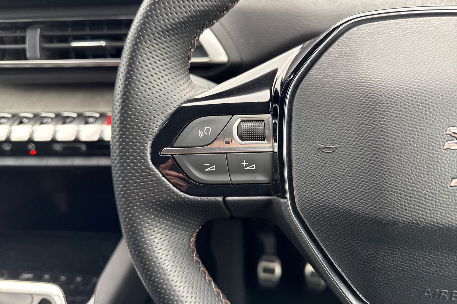 Used Peugeot 3008 2021 for sale - 78010693: Photo 39