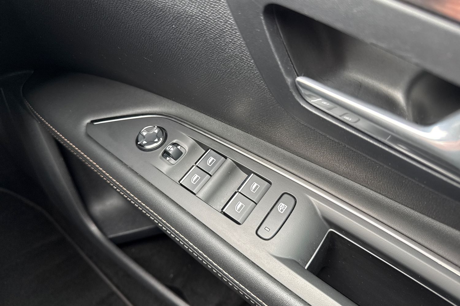 Used Peugeot 3008 2021 for sale - 78010693: Photo 43