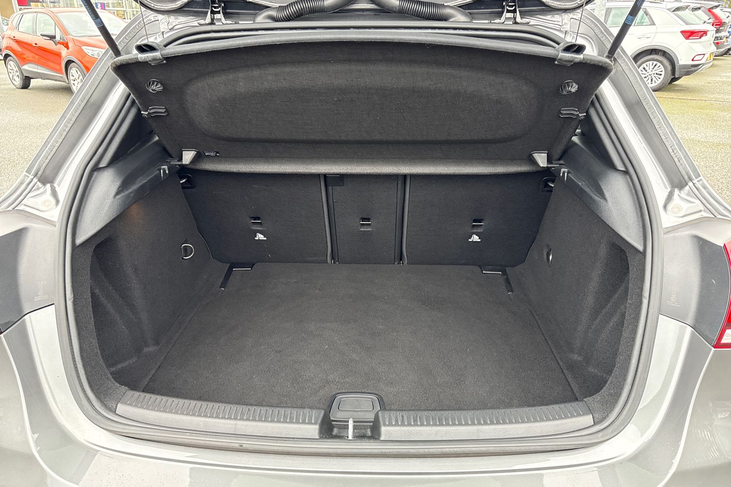 Used Mercedes-Benz A-Class 2019 for sale - 77553388: Photo 7