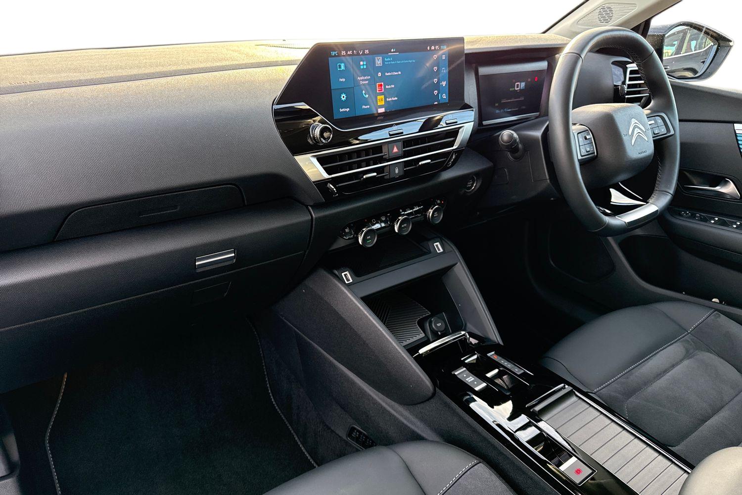 Used Citroen e-C4 X 2023 for sale - 76863245: Photo 15