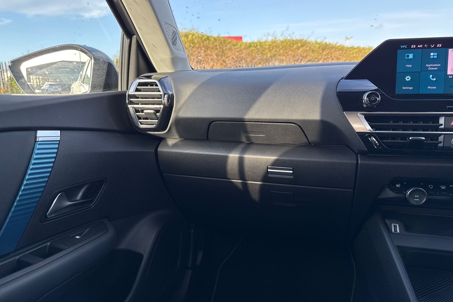 Used Citroen e-C4 X 2023 for sale - 76863245: Photo 20