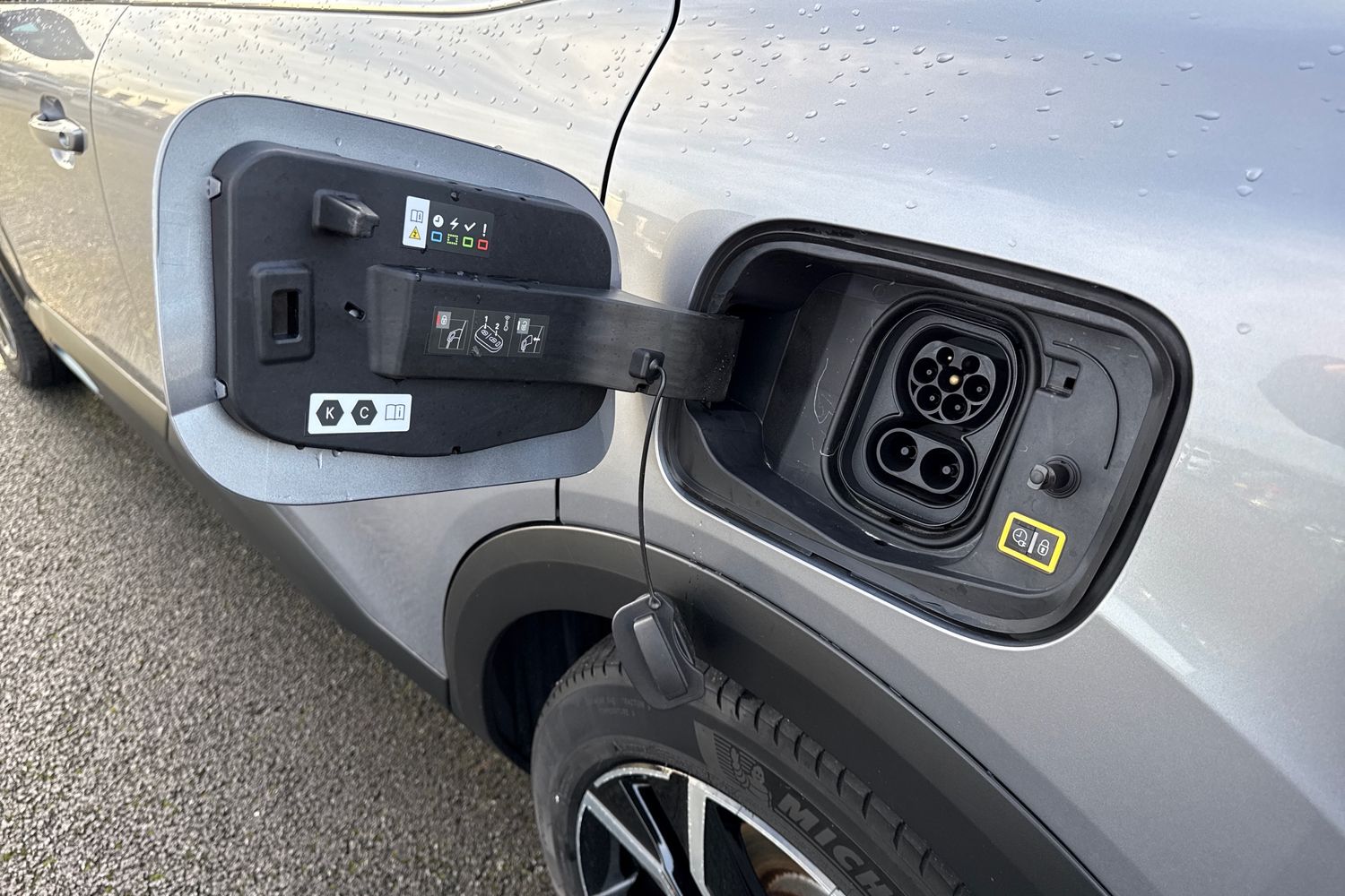 Used Citroen e-C4 X 2023 for sale - 76863245: Photo 26