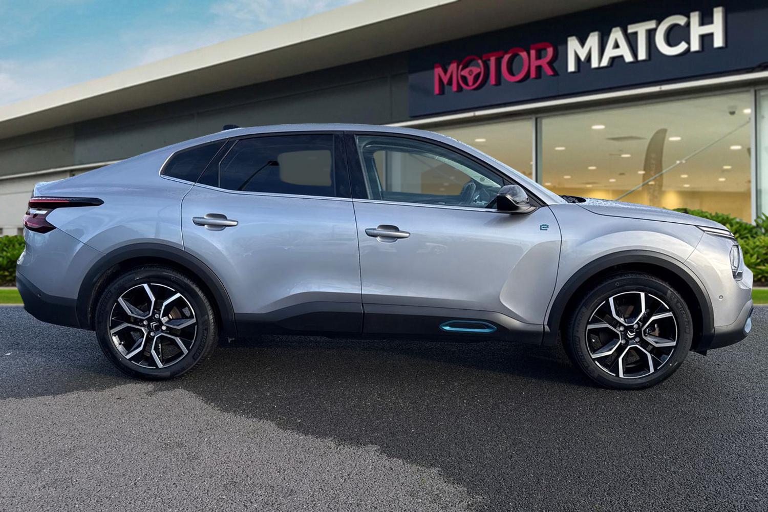 Used Citroen e-C4 X 2023 for sale - 76863245: Photo 3