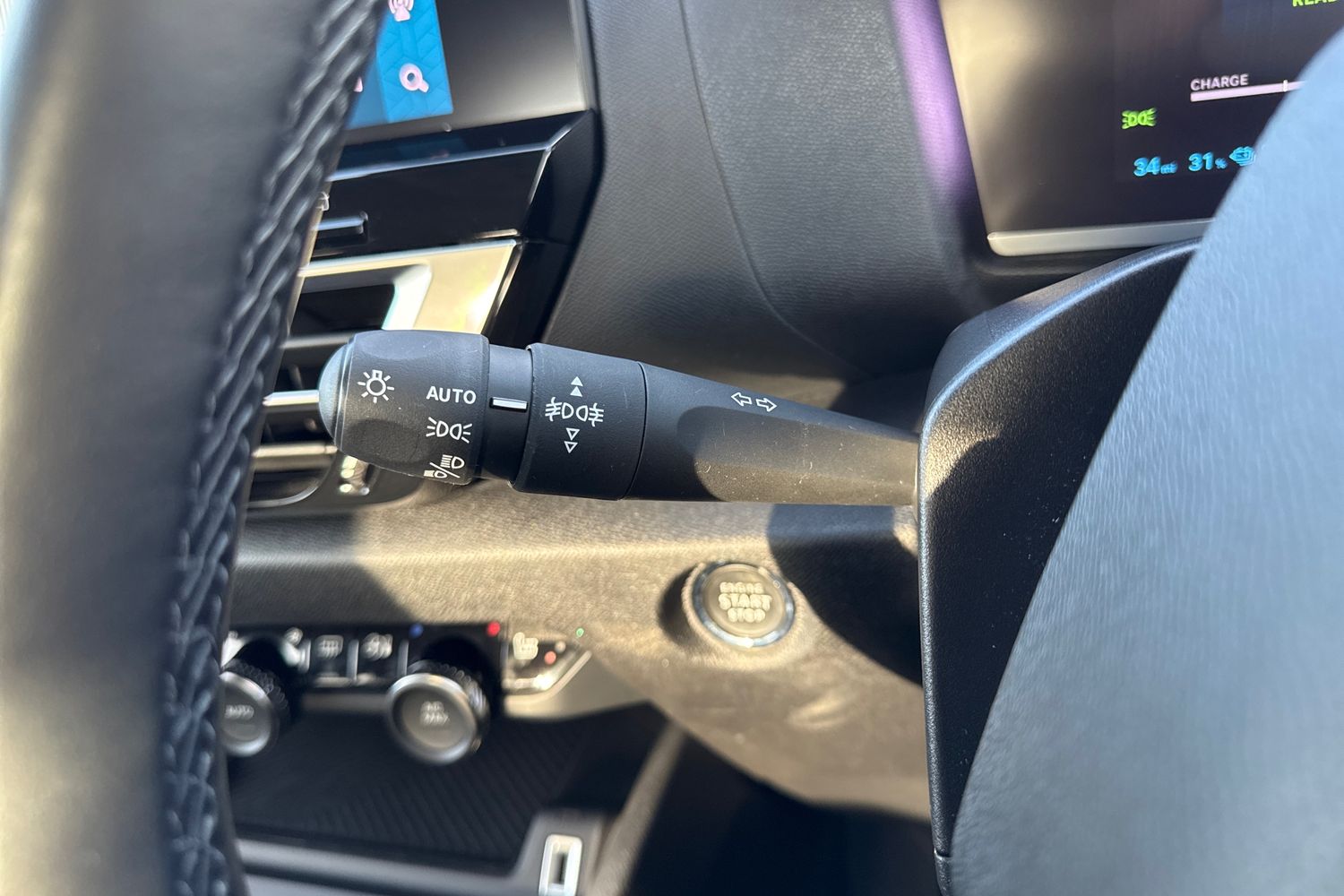 Used Citroen e-C4 X 2023 for sale - 76863245: Photo 41