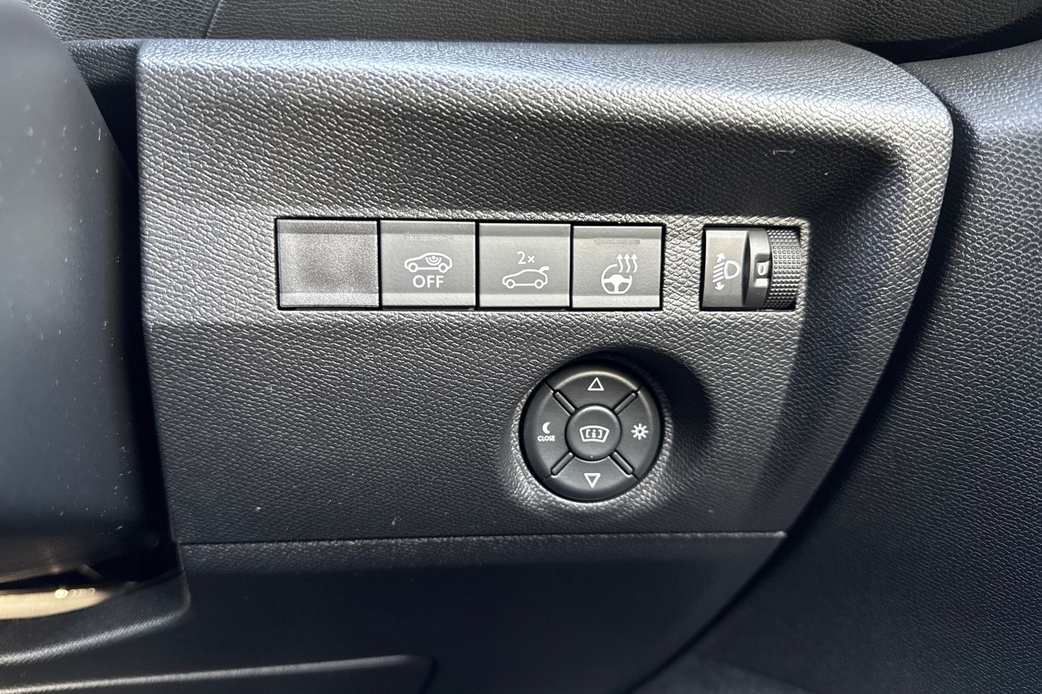 Used Citroen e-C4 X 2023 for sale - 76863245: Photo 44