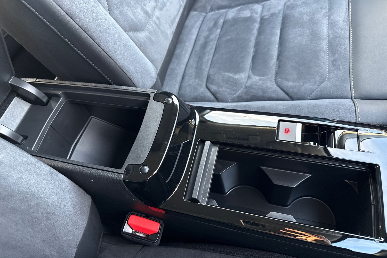 Used Citroen e-C4 X 2023 for sale - 76863245: Photo 60