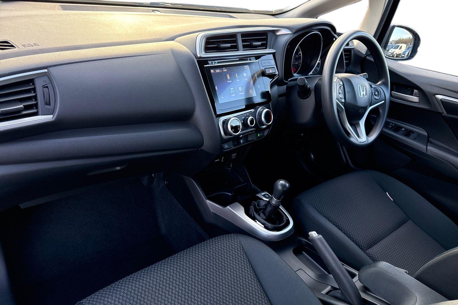 Used Honda Jazz 2019 for sale - 77661692: Photo 15