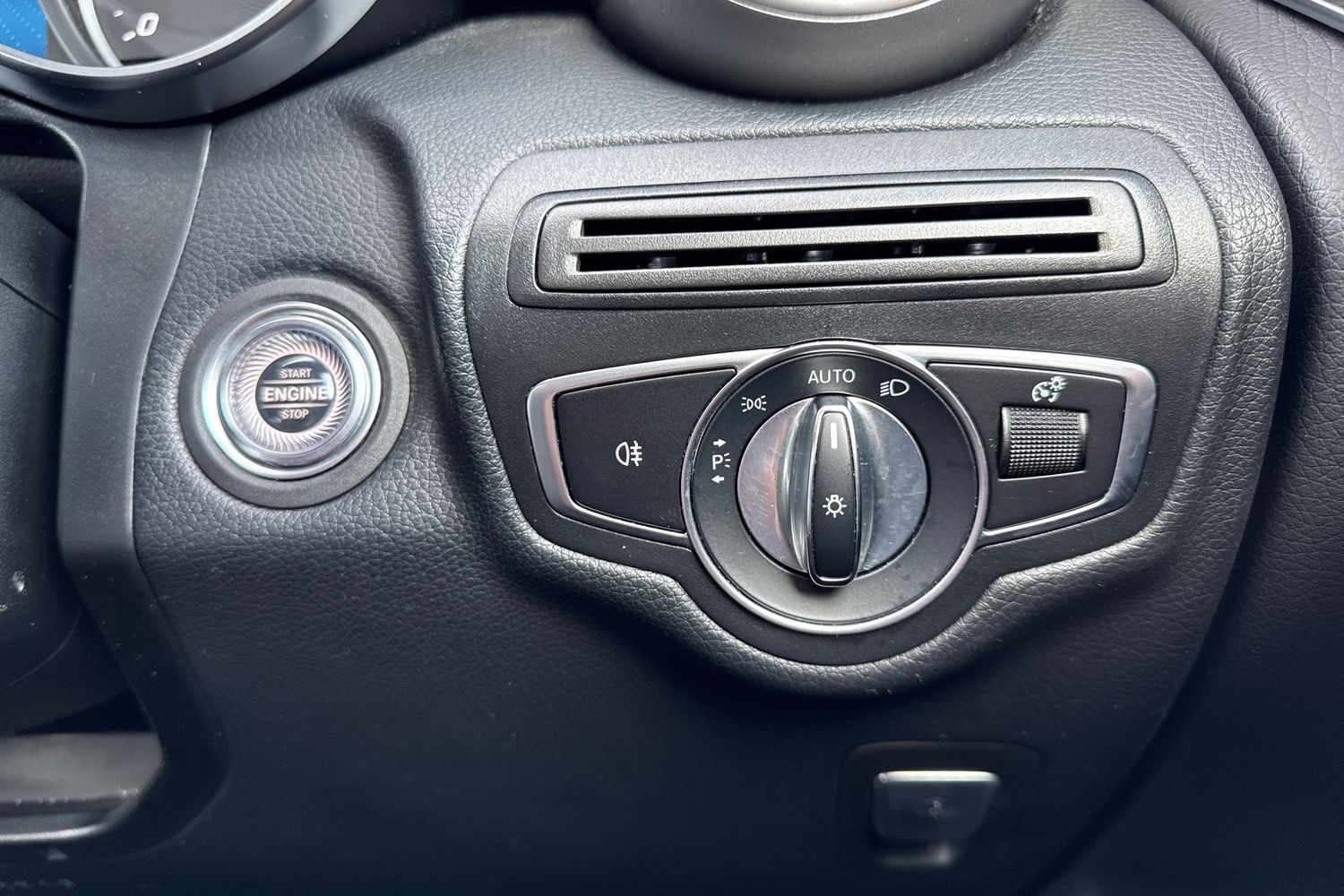 Used Mercedes-Benz GLC 2019 for sale - 78197592: Photo 43