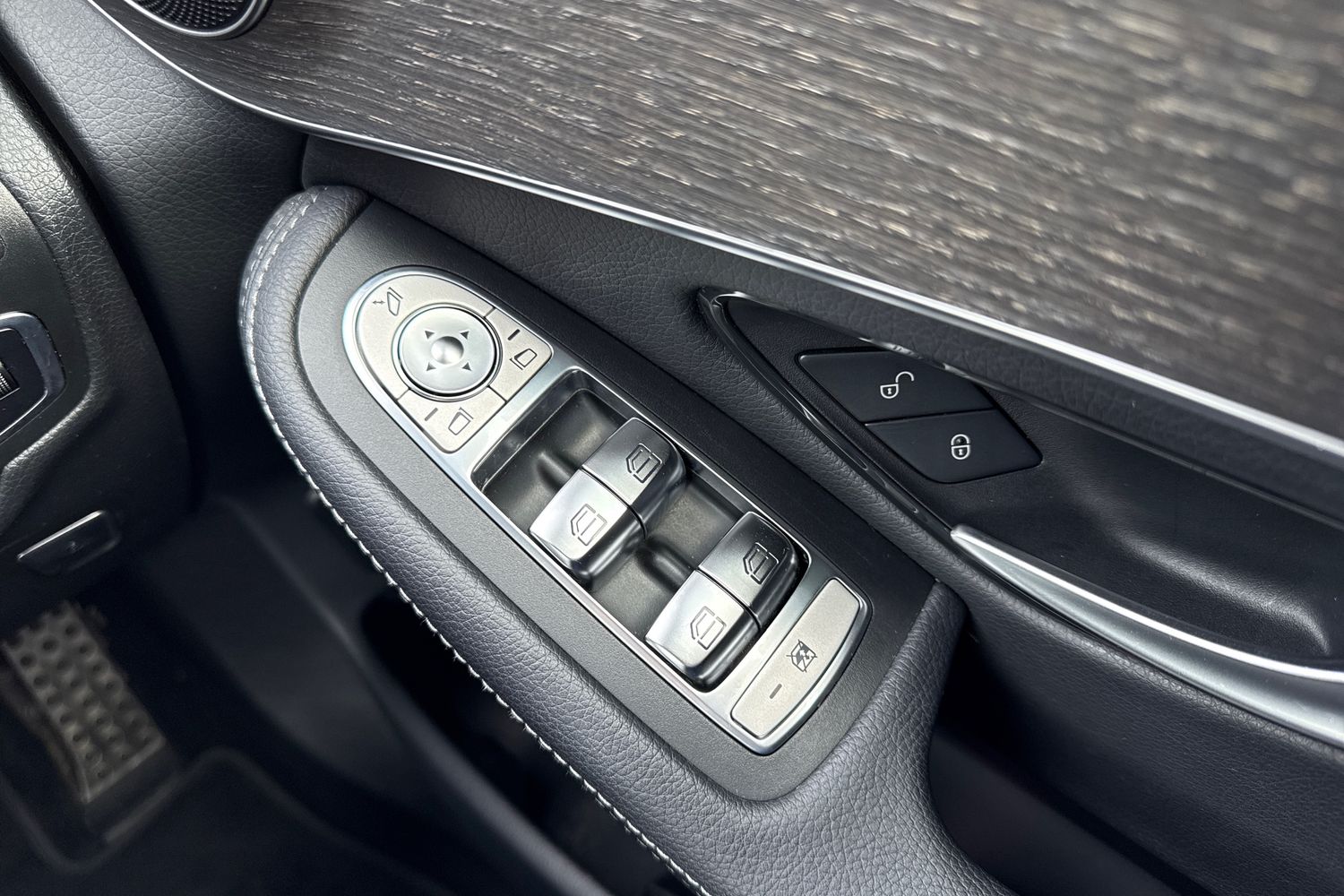 Used Mercedes-Benz GLC 2019 for sale - 78197592: Photo 45