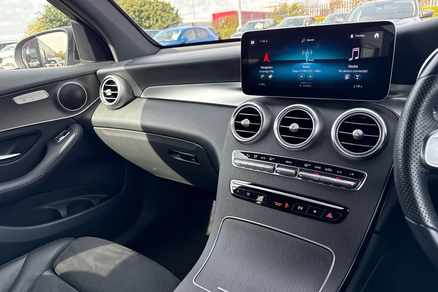 Used Mercedes-Benz GLC 2019 for sale - 78197592: Photo 46