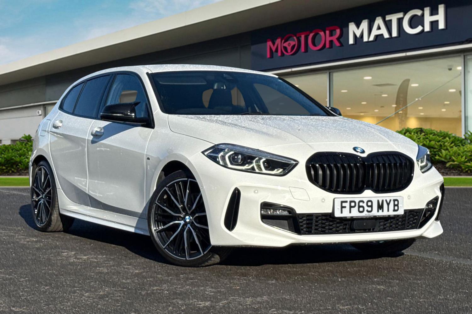 Used BMW 1 Series 2019 for sale - 76353165: Photo 1