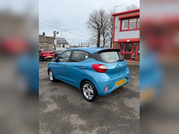 Used Hyundai i10 2022 for sale - 77538793: Photo