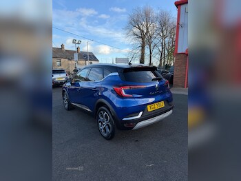 Used Renault Captur 2022 for sale - 76715841: Photo