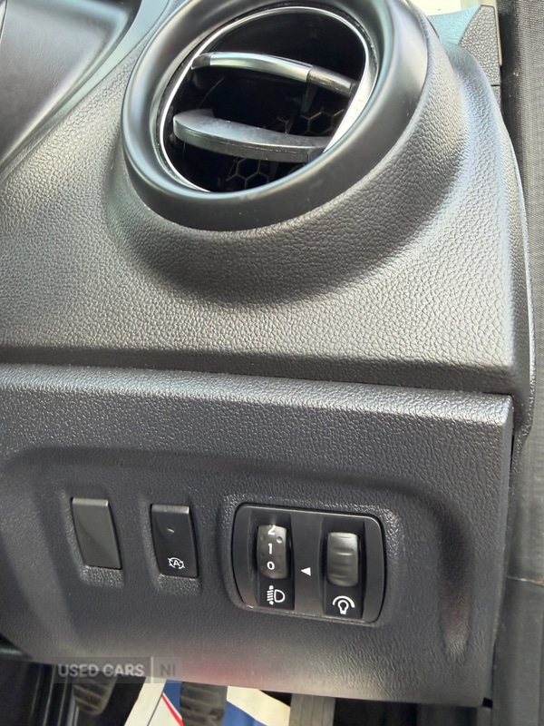 Used Renault Captur 2018 for sale - 77809372: Photo 14