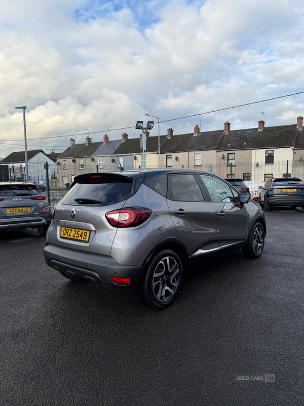 Used Renault Captur 2018 for sale - 77809372: Photo 2
