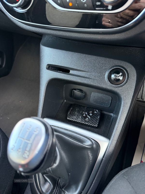 Used Renault Captur 2018 for sale - 77809372: Photo 20