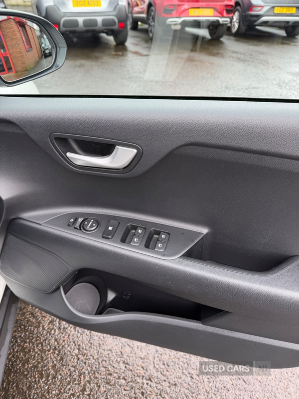 Used Kia Stonic 2021 for sale - 77684753: Photo 14