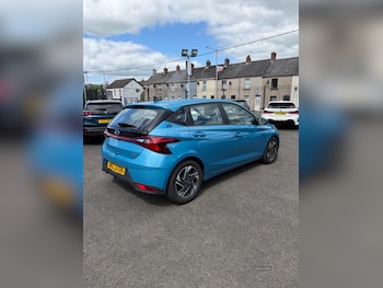 Used Hyundai i20 2023 for sale - 79107674: Photo