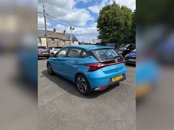 Used Hyundai i20 2023 for sale - 79107674: Photo