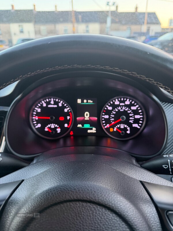 Used Kia Stonic 2022 for sale - 76753702: Photo 13