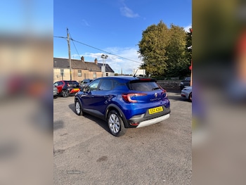 Used Renault Captur 2022 for sale - 75941872: Photo