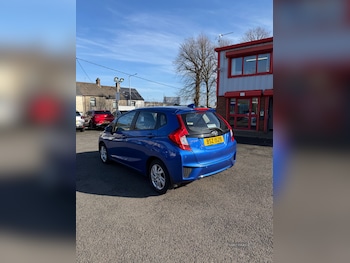 Used Honda Jazz 2017 for sale - 77724373: Photo