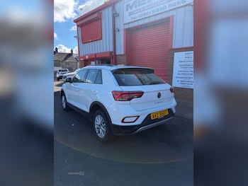 Used Volkswagen T-Roc 2023 for sale - 78969659: Photo