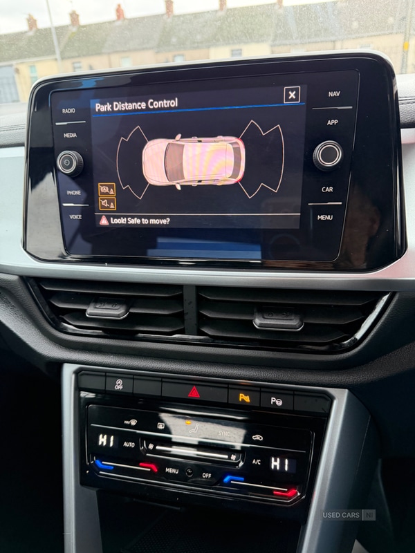 Used Volkswagen T-Roc 2023 for sale - 77958909: Photo 19