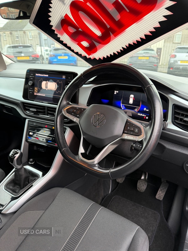 Used Volkswagen T-Roc 2023 for sale - 77958909: Photo 6