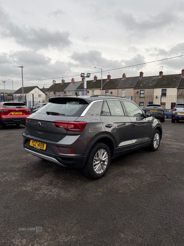Used Volkswagen T-Roc 2022 for sale - 77626678: Photo 2