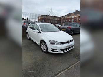 Used Volkswagen Golf 2013 for sale - 77884121: Photo