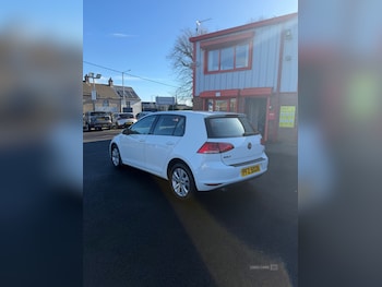 Used Volkswagen Golf 2013 for sale - 77884121: Photo