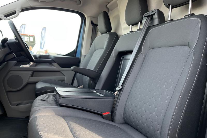 Used Ford Transit Custom 2025 for sale - 76419779: Photo 10